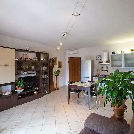 La Casa Di Iva Apartment *